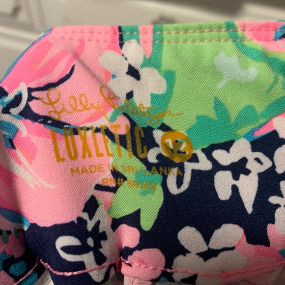 NWOT Lily Pulitzer Luxlethic Line - Picture 2 of 4